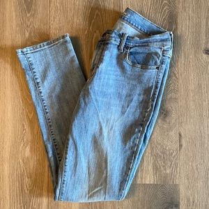Old Navy Mid Rise straight leg jean